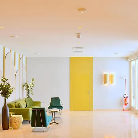 Apartment Spacious Seaview With A Big Terrace *