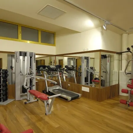 Spacious With A Big Terrace Бибионе