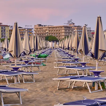 Spacious Apartment With A Big Terrace * Bibione